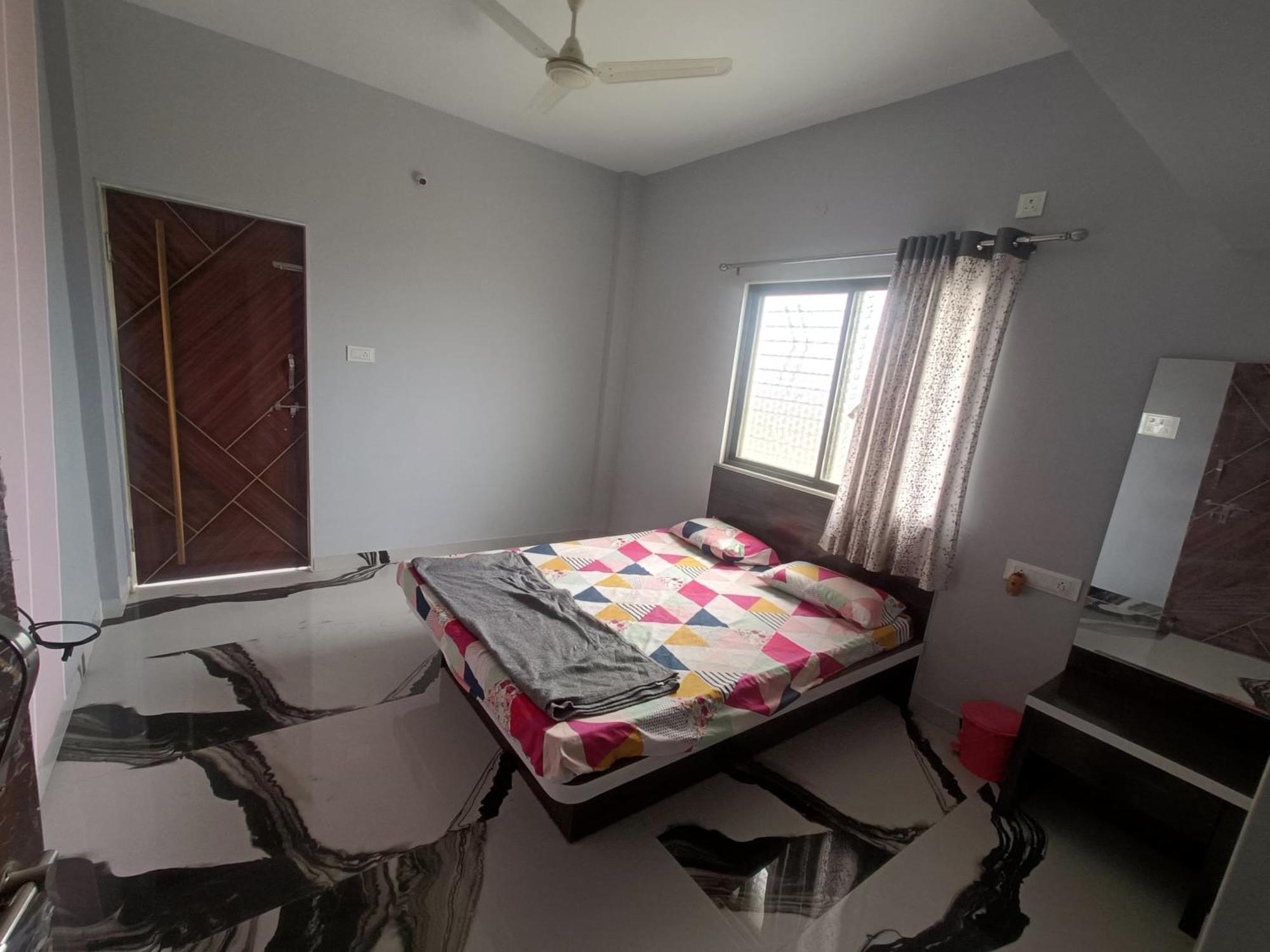 Matoshree Guesthouse Akalkot Extérieur photo